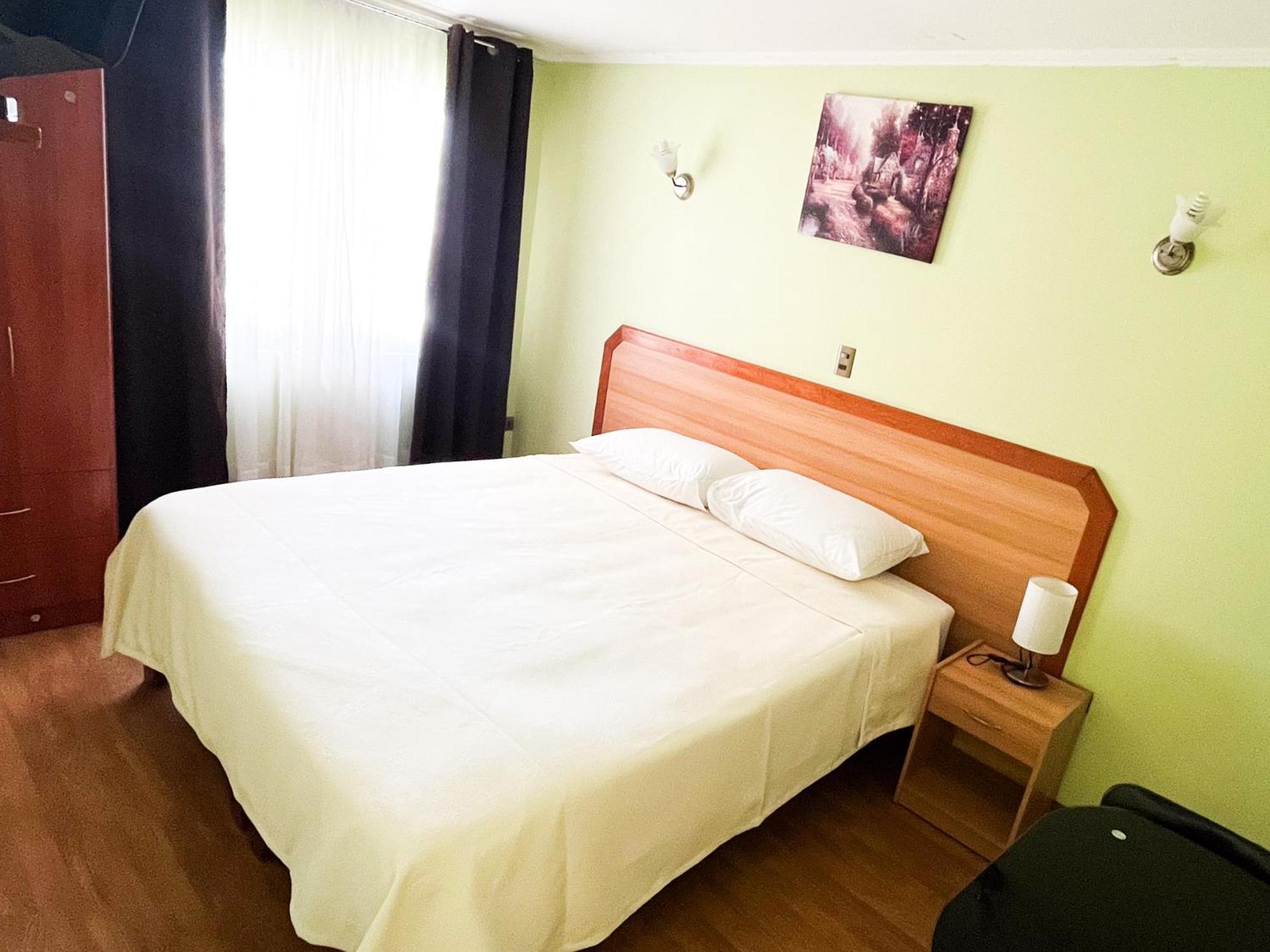 Hostal Sol Del Pacifico Икике Экстерьер фото