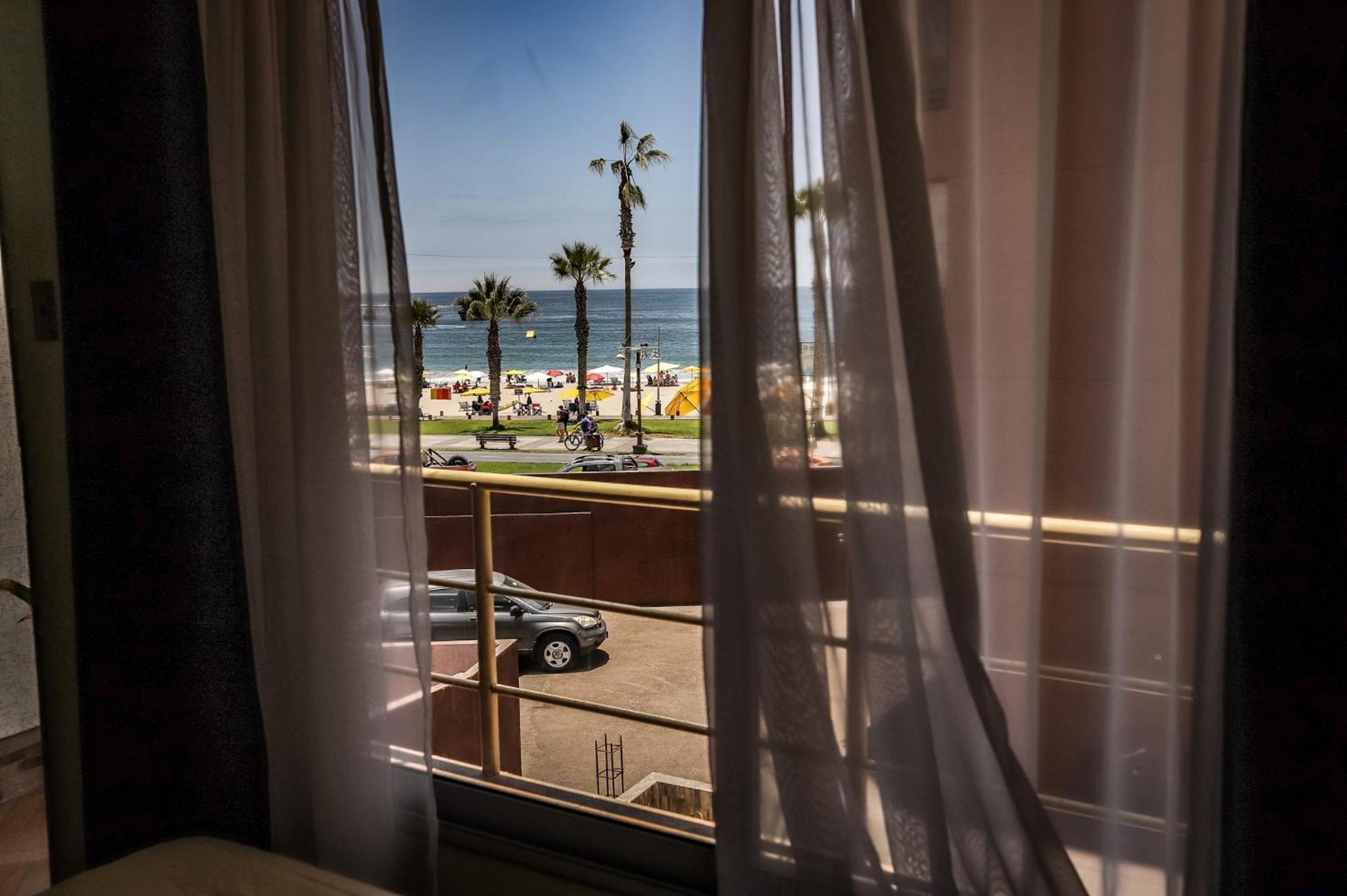 Hostal Sol Del Pacifico Икике Экстерьер фото