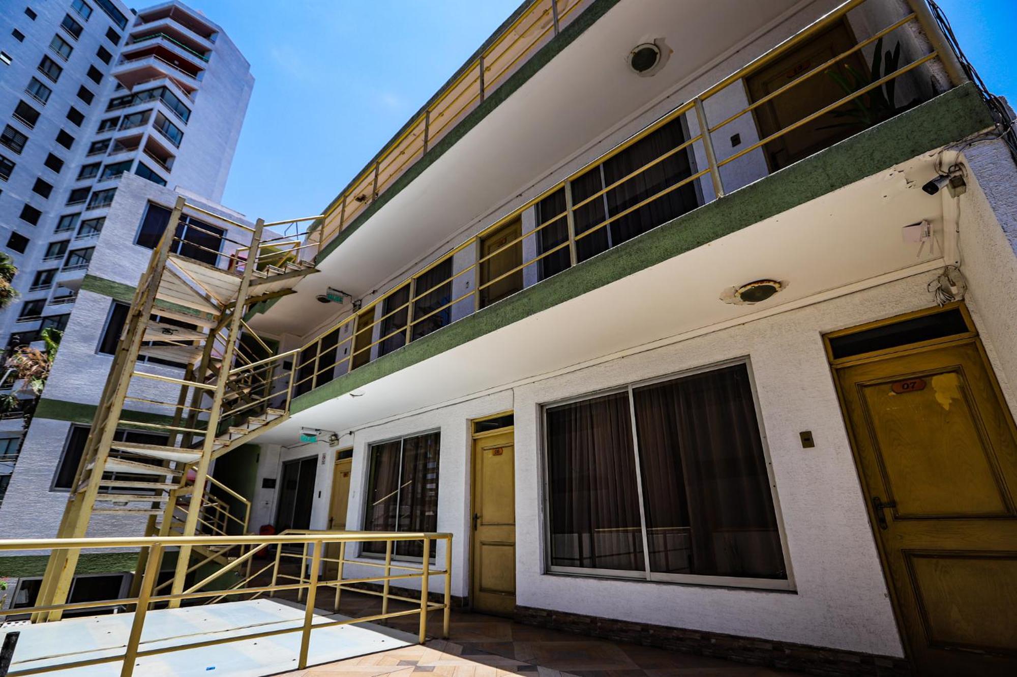 Hostal Sol Del Pacifico Икике Экстерьер фото