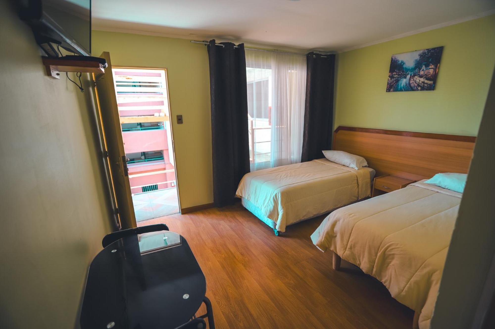 Hostal Sol Del Pacifico Икике Экстерьер фото